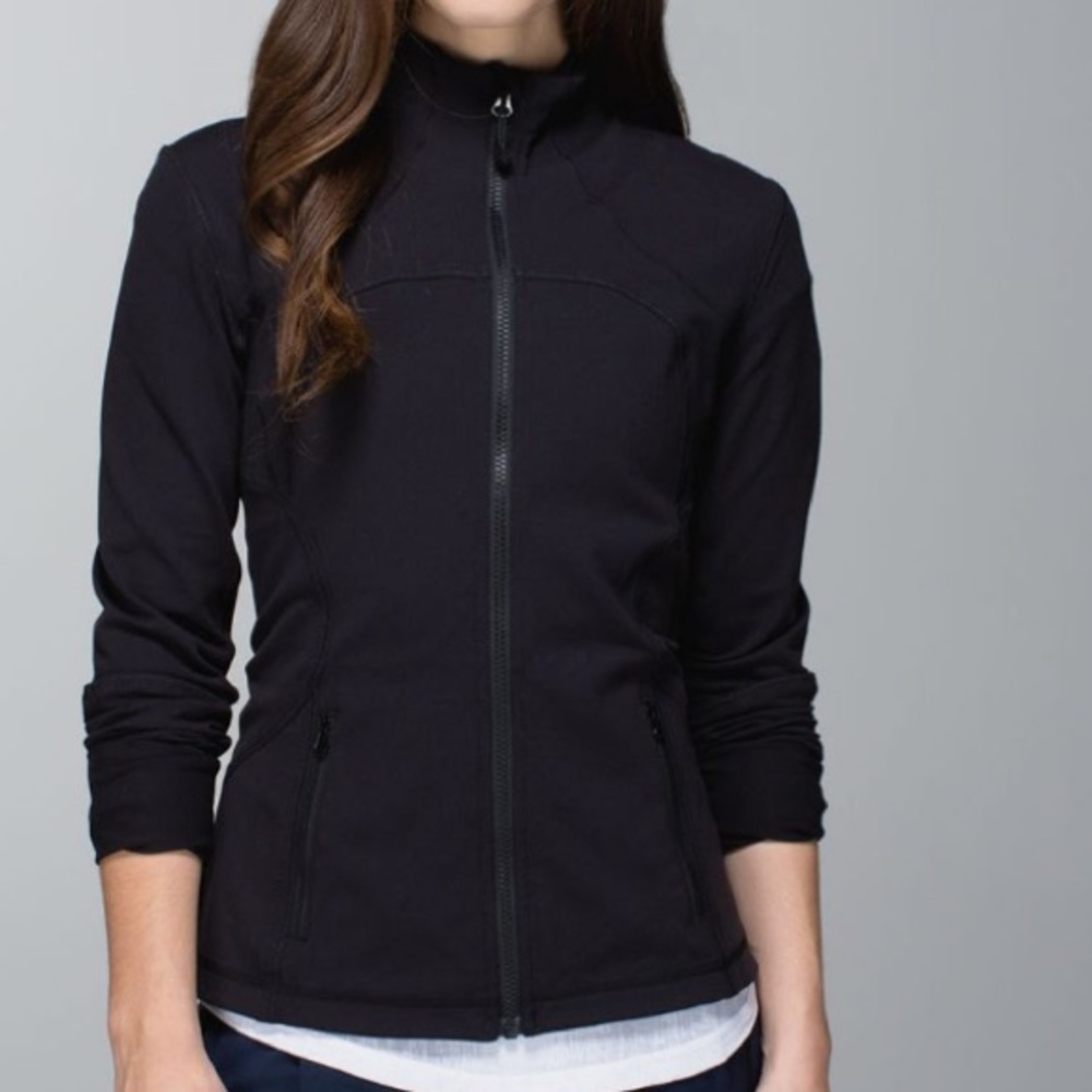 Lululemon Form black zip up jacket size 6 zipper pockets